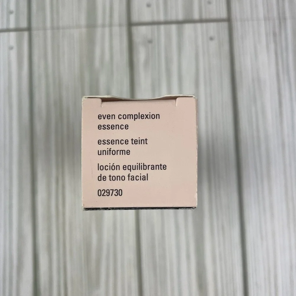 Mary‎ Kay Timewise EVEN COMPLEXION ESSENCE NEW